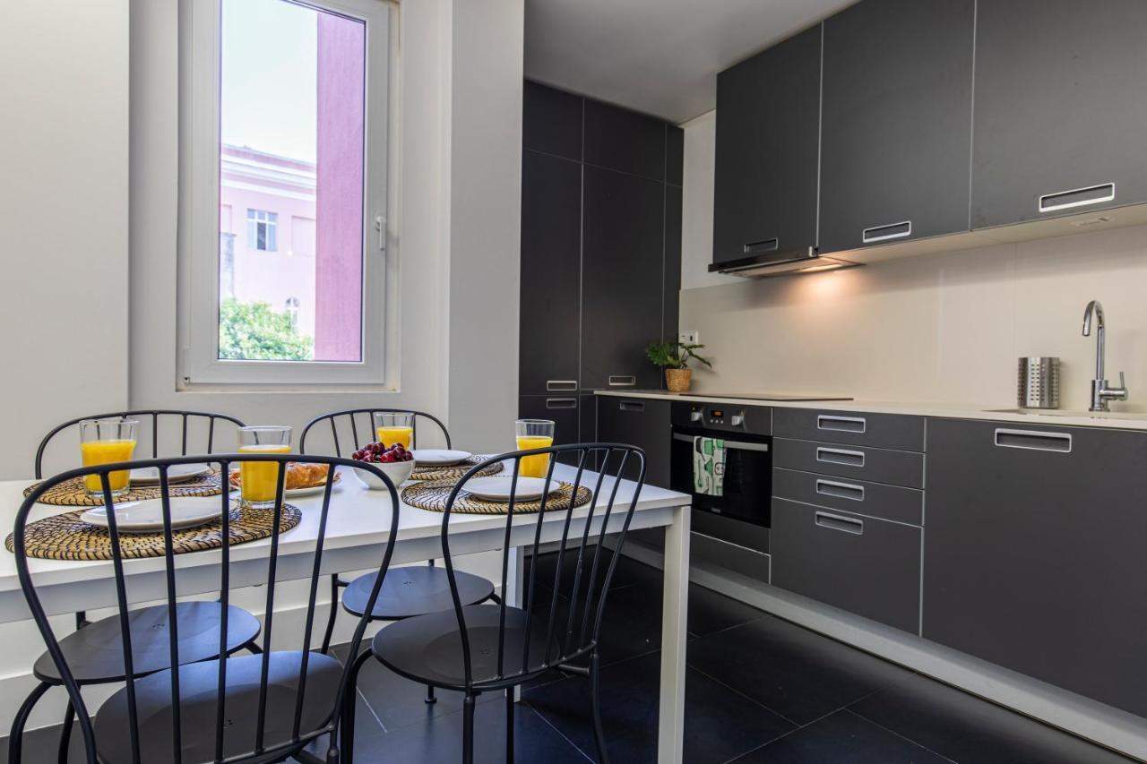 32 -Lovely 2 Bedroom Apt In Principe Real Lisabona Exterior foto